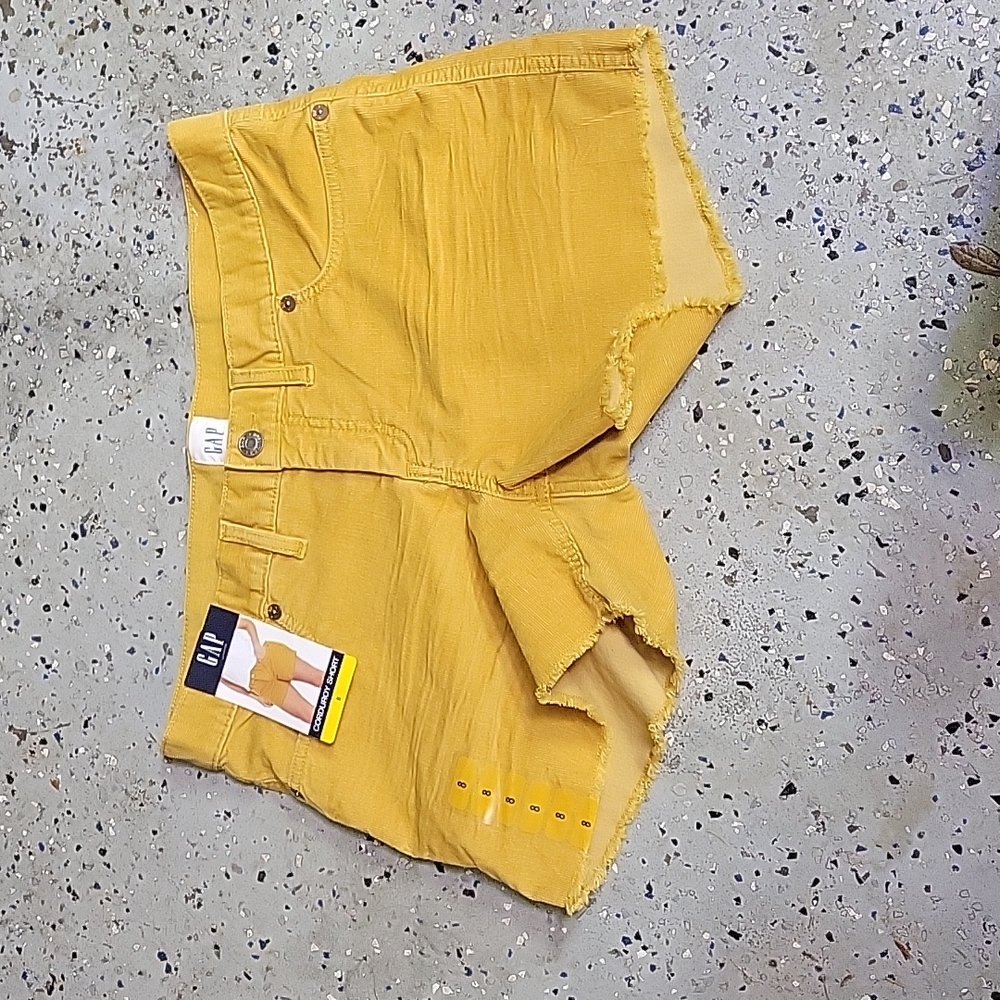 Gap courdiroy shorts